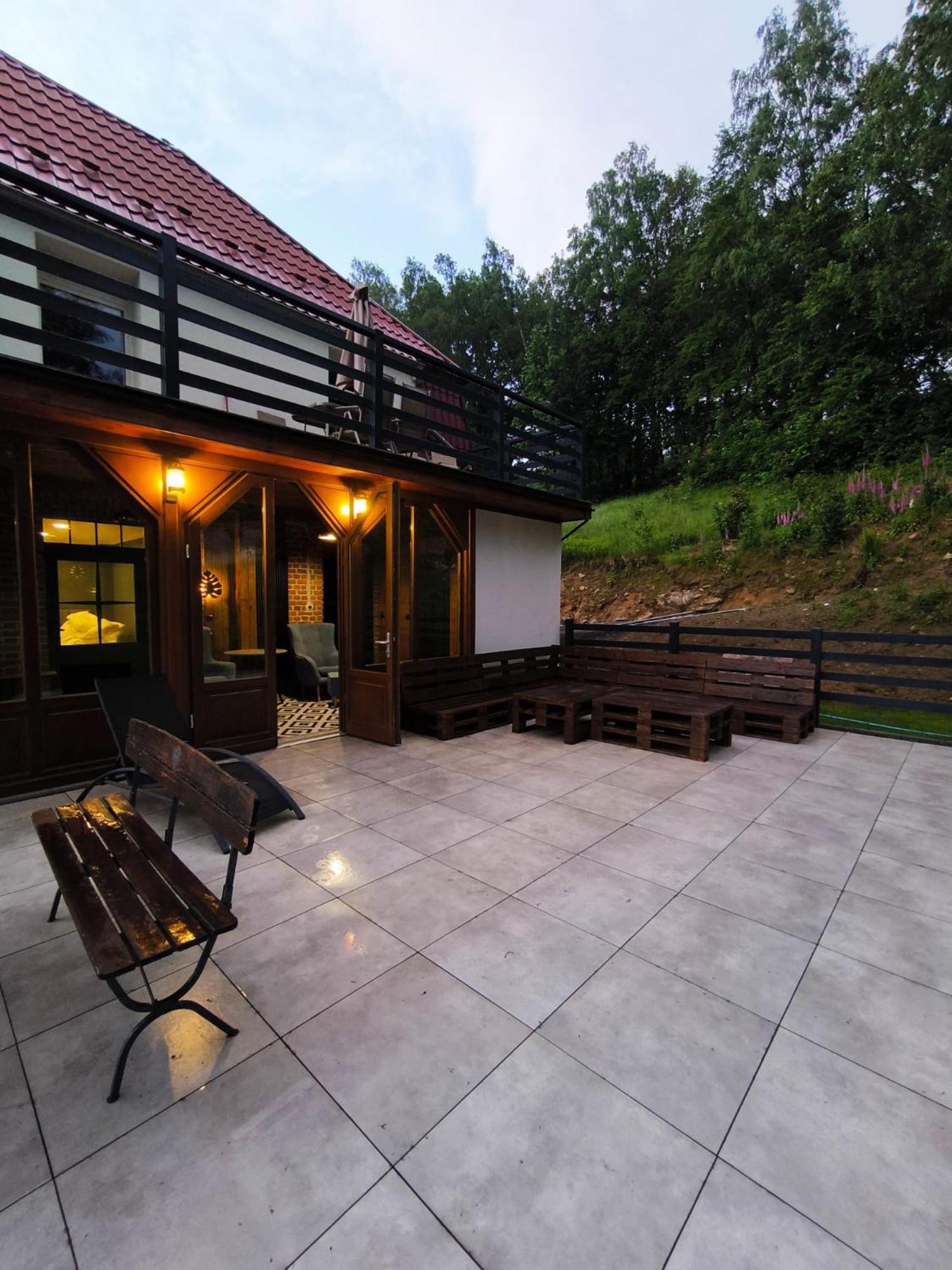 Izerska Weranda - Gorski Apartament 120M2 Świeradów-Zdrój Exteriör bild
